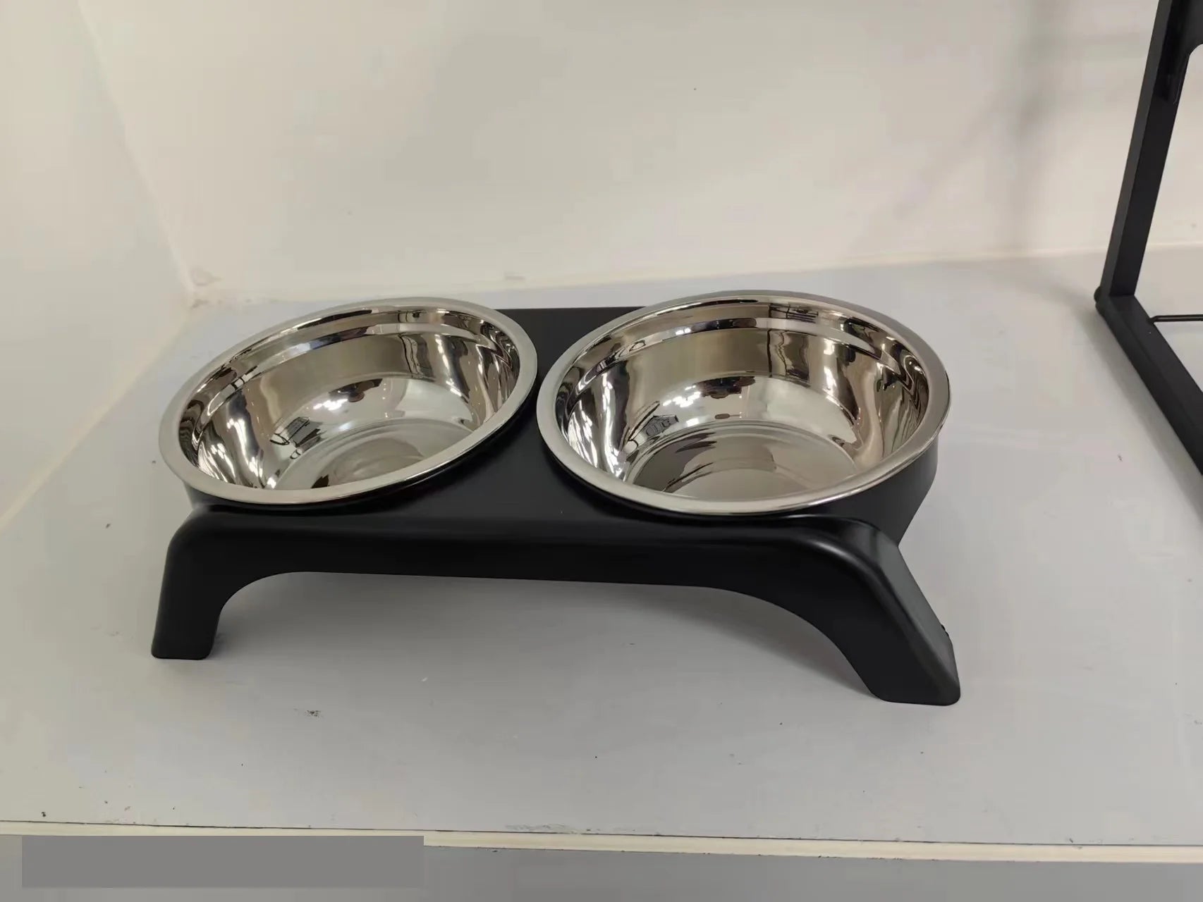 Comedero Elevado para Gatos y Perros | Tazones de Acero Inoxidable con Soporte Antideslizante ABS | Plato Ergonómico para Comida y Agua de Mascotas